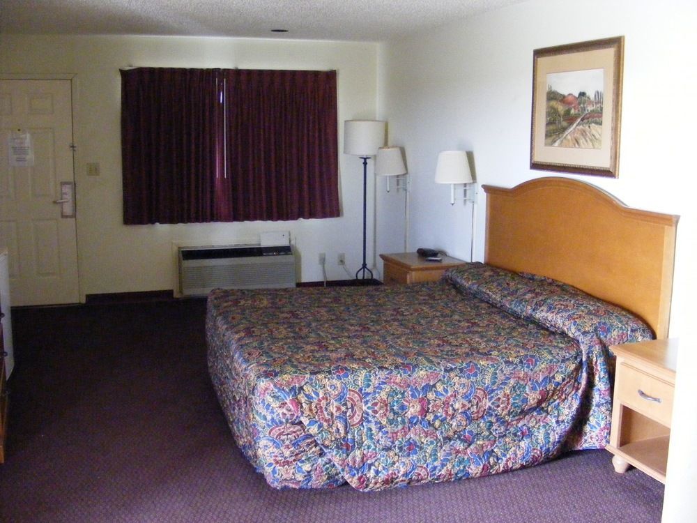 Americas Best Value Inn Lockhart Tx Екстер'єр фото